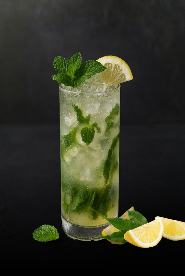 Cocktail-Happy-Hour-2